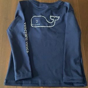 NWT vineyard vines rashguard